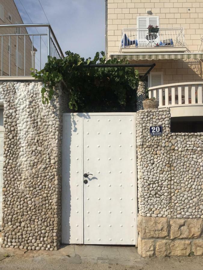 Apartment Dubcic: For Perfect Vacation Dubrovnik Exterior photo